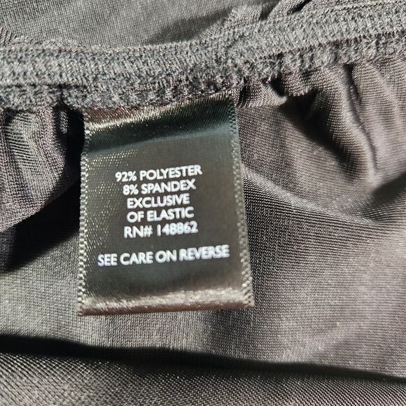 Torrid Stretch Velvet Shirred Front Off The Shoulder Top Size 2X NWT - Picture 9 of 9